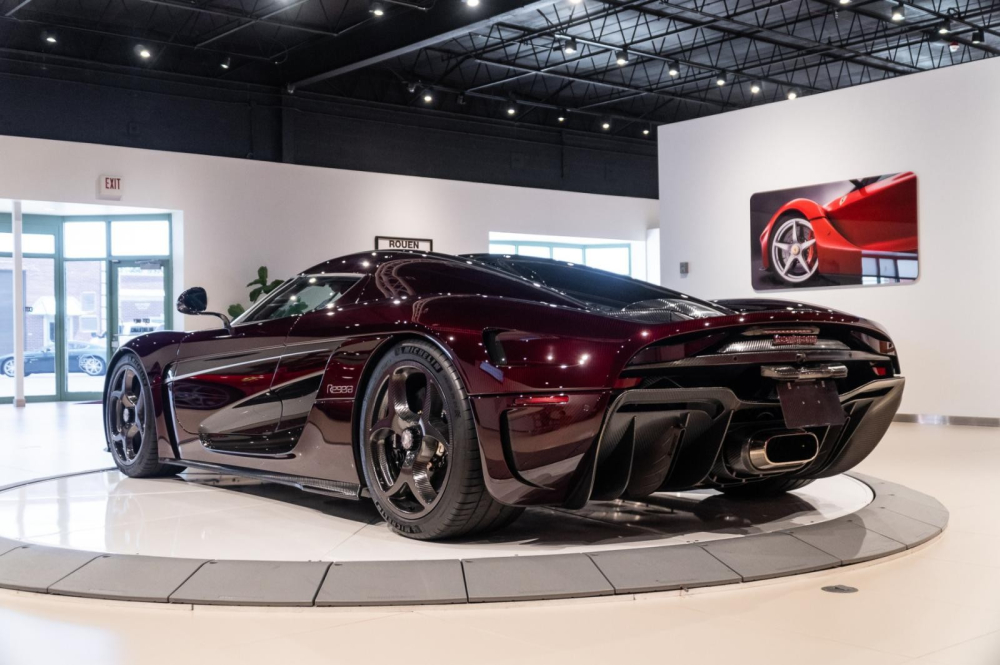 Thiết kế đuôi xe Koenigsegg Regera