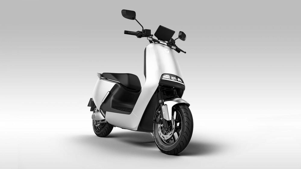 Xe máy điện Yadea G5