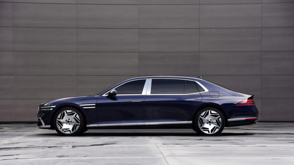 Genesis G90 2022 phiên bản trục cơ sở dài Genesis G90 2022 phiên bản trục cơ sở dài