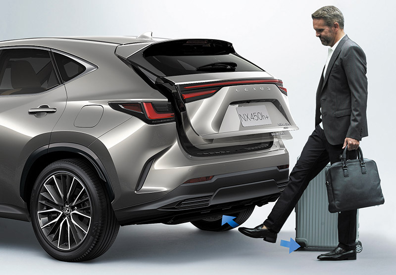 Lexus NX 2022 được trang bị cảm biến đá cốp Lexus NX 2022 được trang bị cảm biến đá cốp