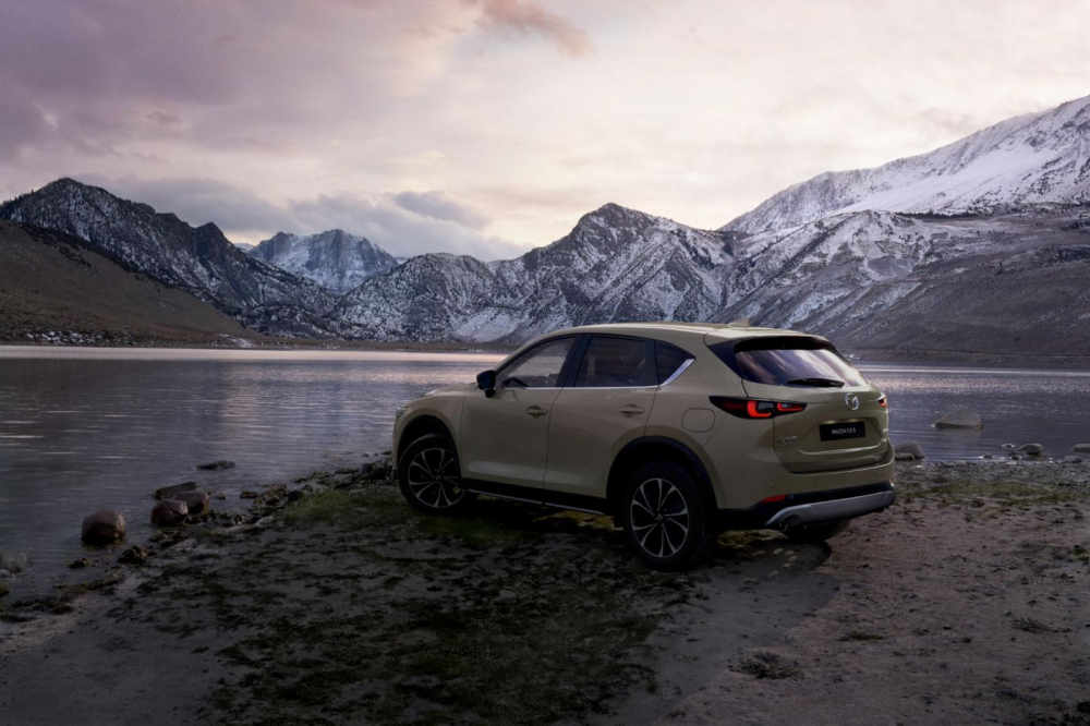Mazda CX-5 2022 có 2 tùy chọn động cơ
