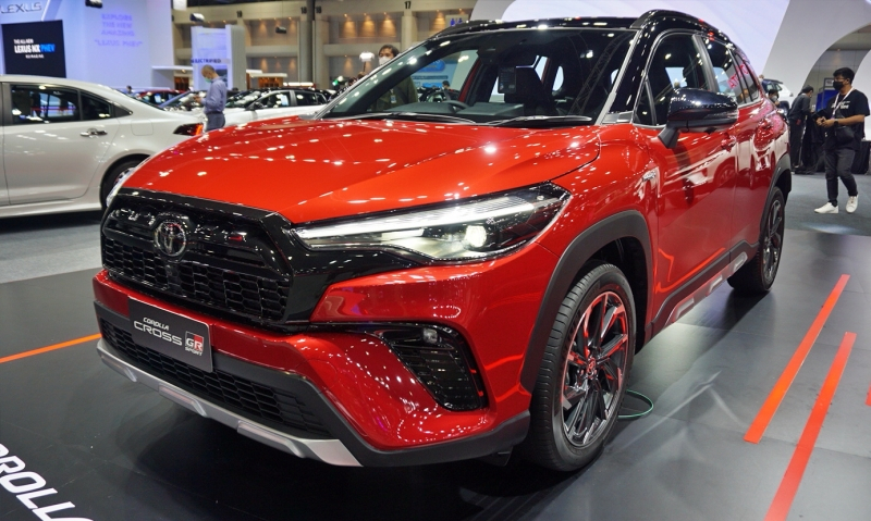 Toyota Corolla Cross GR Sport 2022 ra mắt Đông Nam Á