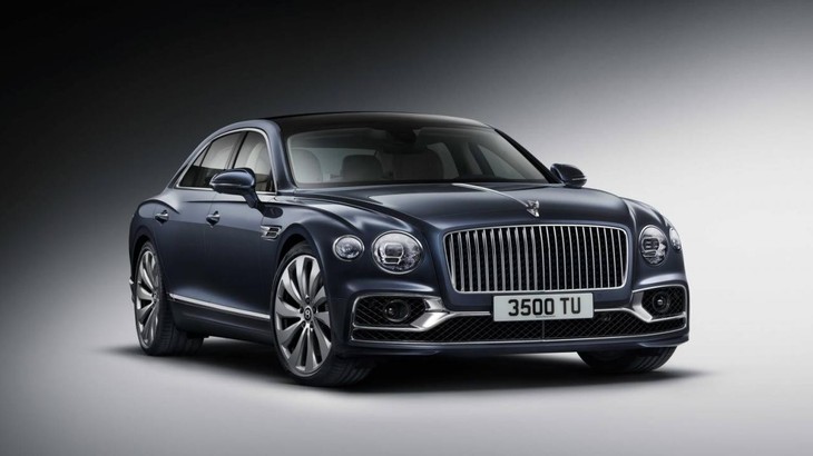 Vợ chồng đại gia quận 7 tậu xe siêu sang của Bentley sau khi mua Lamborghini Huracan và Rolls-Royce Cullinan