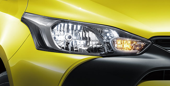 Đèn pha Halogen của Toyota Yaris L 2022 Đèn pha Halogen của Toyota Yaris L 2022