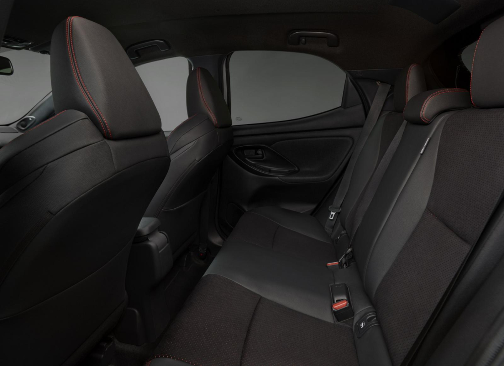 Hàng ghế sau của Toyota Yaris GR Sport 2022