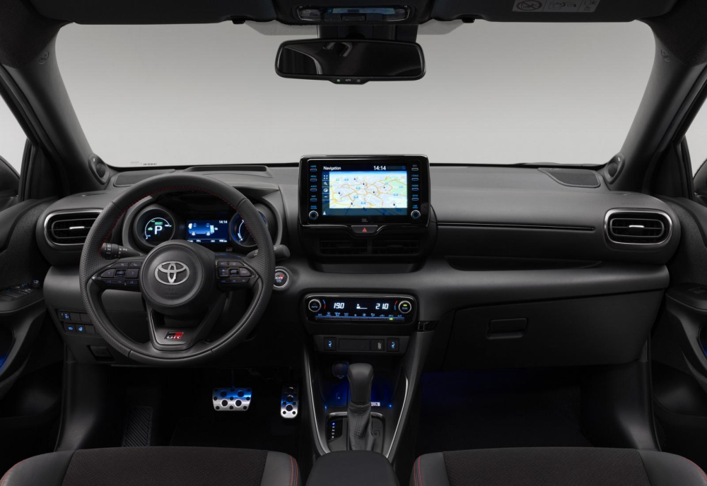Nội thất bên trong Toyota Yaris GR Sport 2022