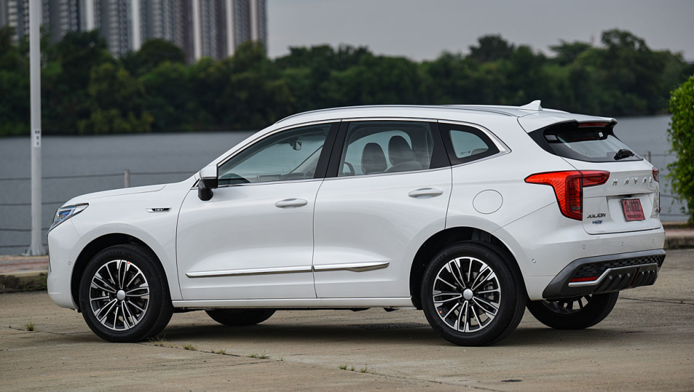 Haval Jolion 2022 c&oacute; chiều d&agrave;i cơ sở kh&aacute; lớn