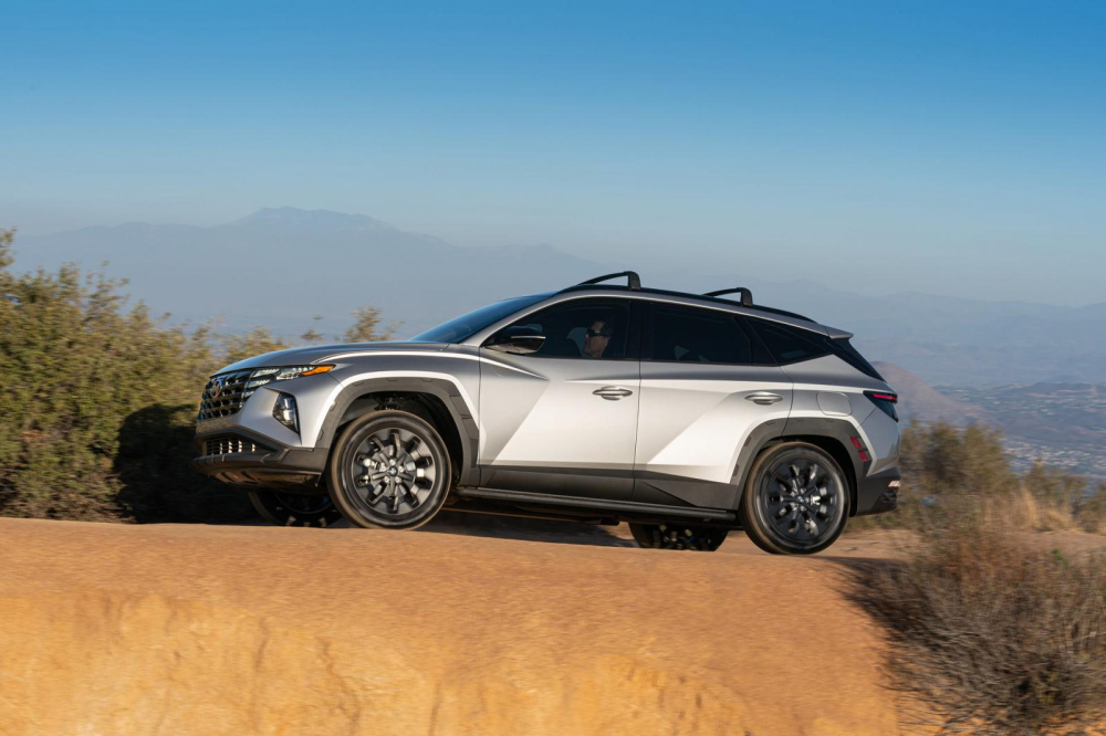 Hyundai Tucson XRT 2022 dùng động cơ như bản thường