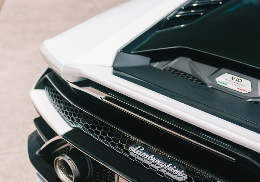Động cơ V10 của siêu xe Lamborghini Huracan EVO RWD