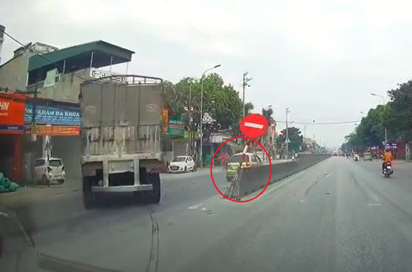 Hiện trường sự việc trên quốc lộ 1A