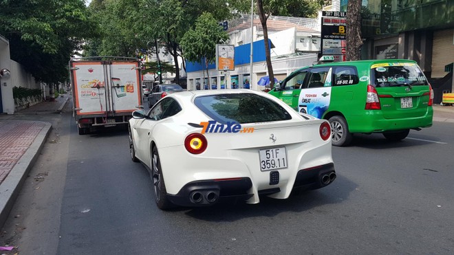 Đây chính là xe Ferrari F12 Berlinetta ít chạy nhất Việt Nam