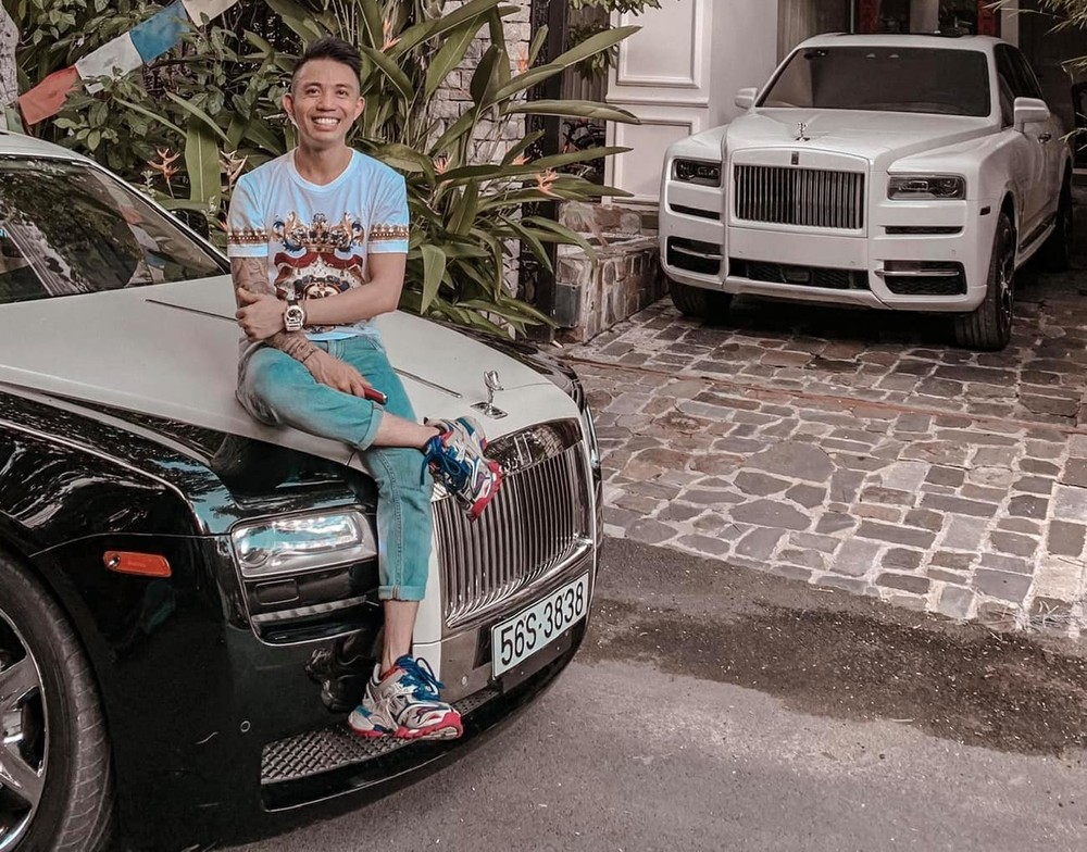 Minh Nhựa đang sở hữu 2 chiếc xe Rolls-Royce