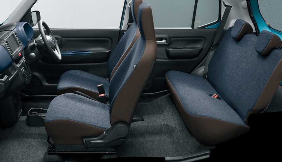 Nội thất bên trong Suzuki Alto 2022