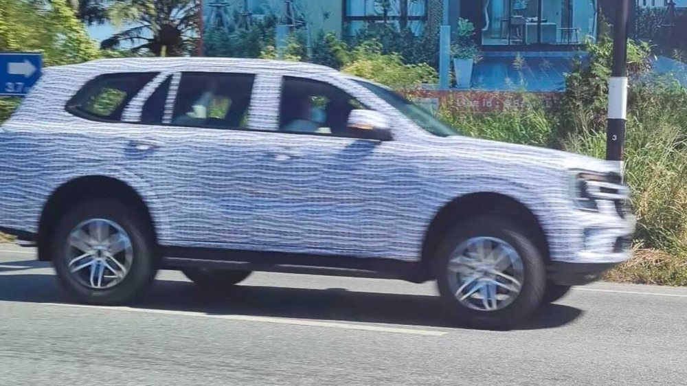 Ford Everest 2022 c&oacute; vẻ sở hữu k&iacute;ch thước lớn hơn trước