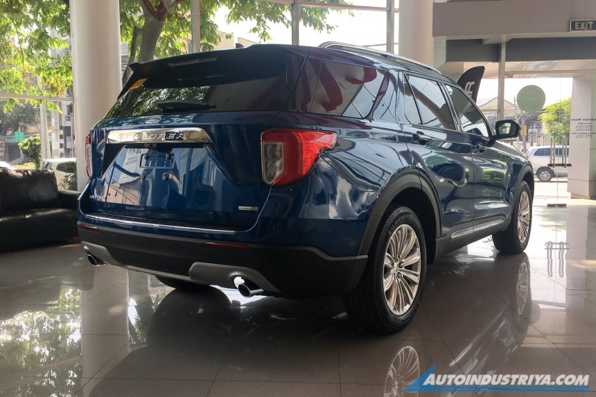 Ford Explorer 2022 sở hữu phong cách thiết kế mới