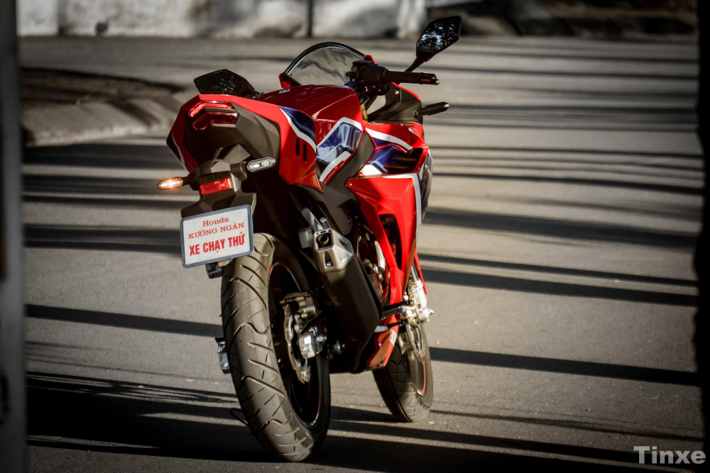 Honda CBR150R 2021