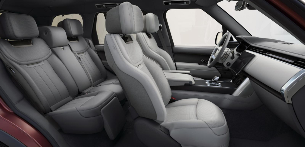 Nội thất sang trọng b&ecirc;n trong Range Rover SV 2022