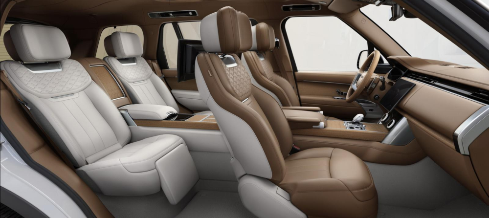 Range Rover SV 2022 phi&ecirc;n bản 4 chỗ