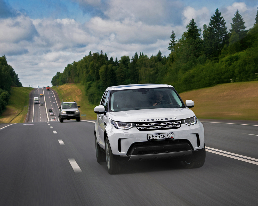 Land Rover Discovery đáp ứng được mọi nhu cầu đi lại trong cuộc sống hằng ngày.