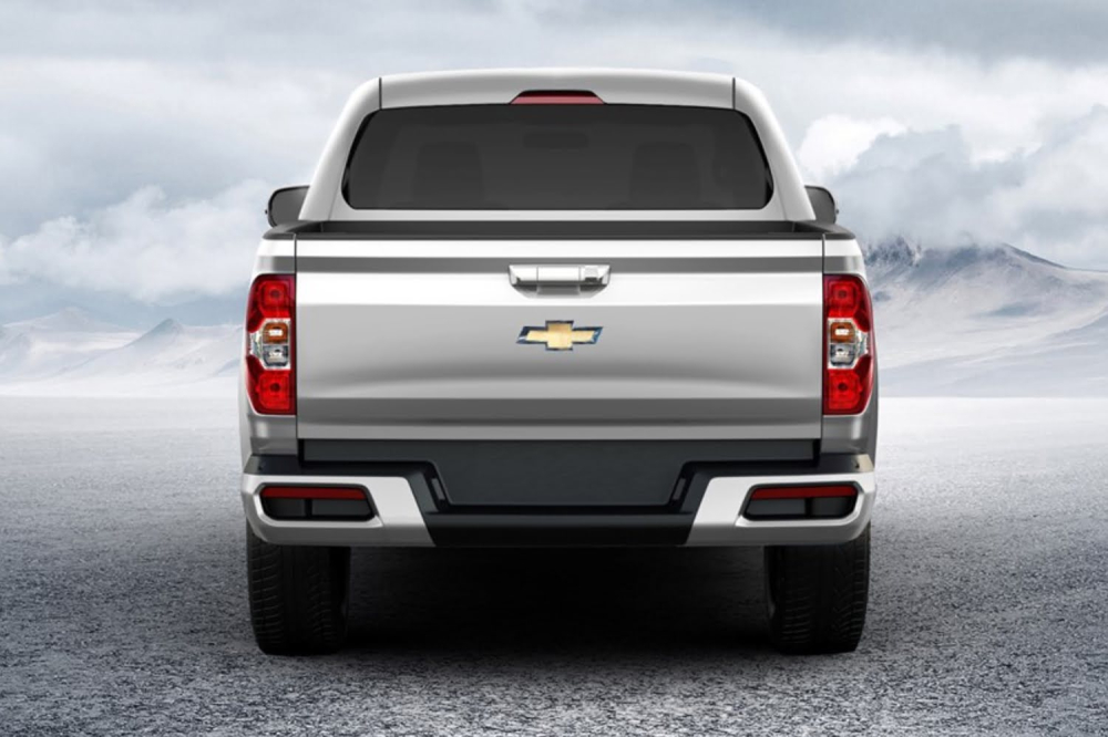 Chevrolet S10 Max 2022 nhìn từ phía sau