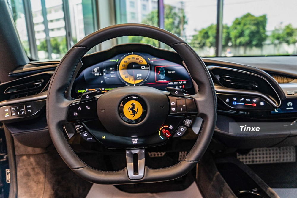 Được trải nghiệm sau vô lăng xe Ferrari SF90 Stradale là một thú vị cho khách hàng Việt