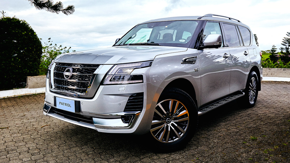 Cận cảnh thiết kế đầu xe của Nissan Patrol 2022