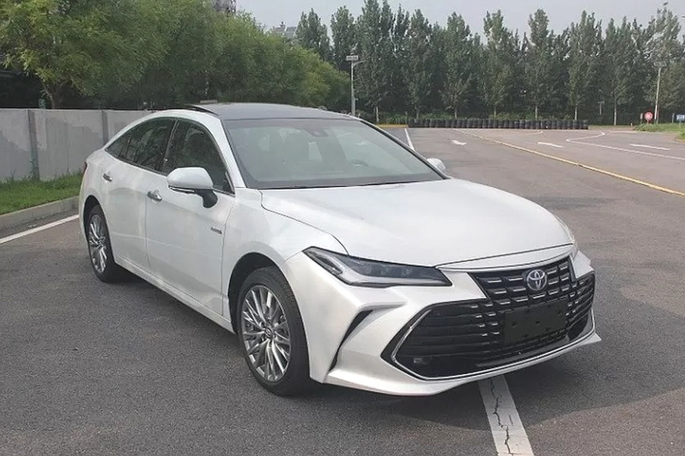 Toyota Avalon 2022 - sedan cỡ trung cao cấp hơn Camry - lộ diện với thiết kế nâng cấp nhẹ