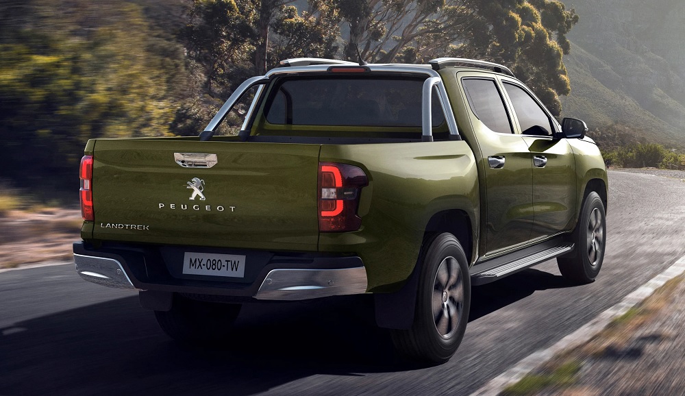 Peugeot Landtrek nhìn từ đằng sau