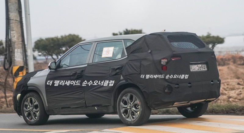 Kia Seltos 2022 dự kiến có cả đèn hậu nâng cấp