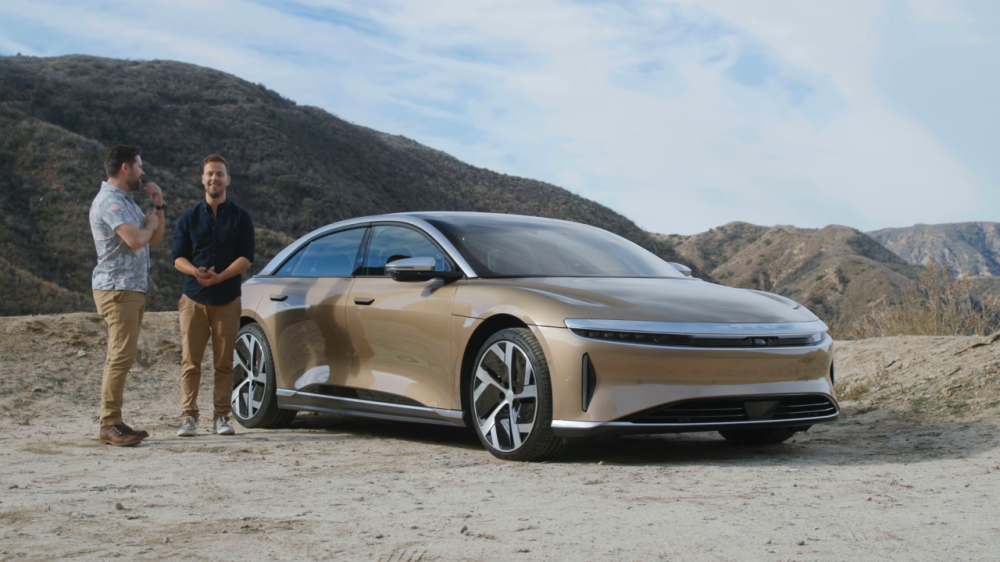 Lucid Air c&oacute; thiết kế b&ecirc;n ngo&agrave;i rất sang trọng v&agrave; đẳng cấp