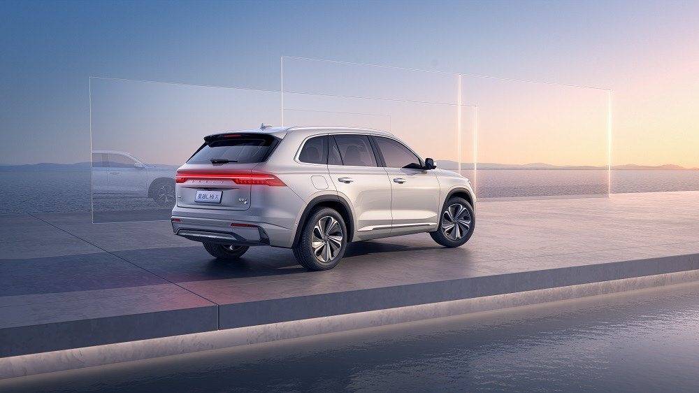 Geely Xingyue L Thor Hi·X 2022 có thêm cản sau mới
