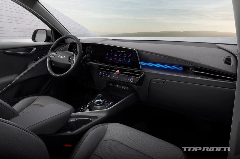 Nội thất bất đối xứng của Kia Niro 2022