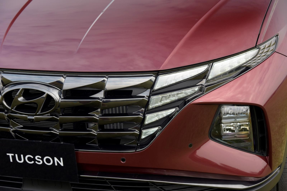 Dải đèn LED định vị ban ngày trên Hyundai Tucson 2022.