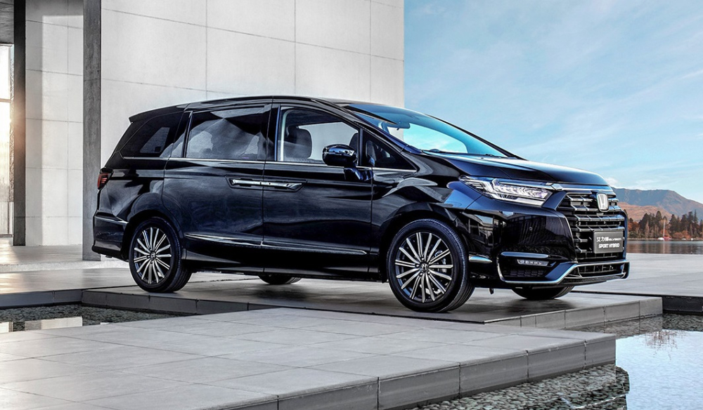 Thiết kế đầu xe của Honda Elysion 2022