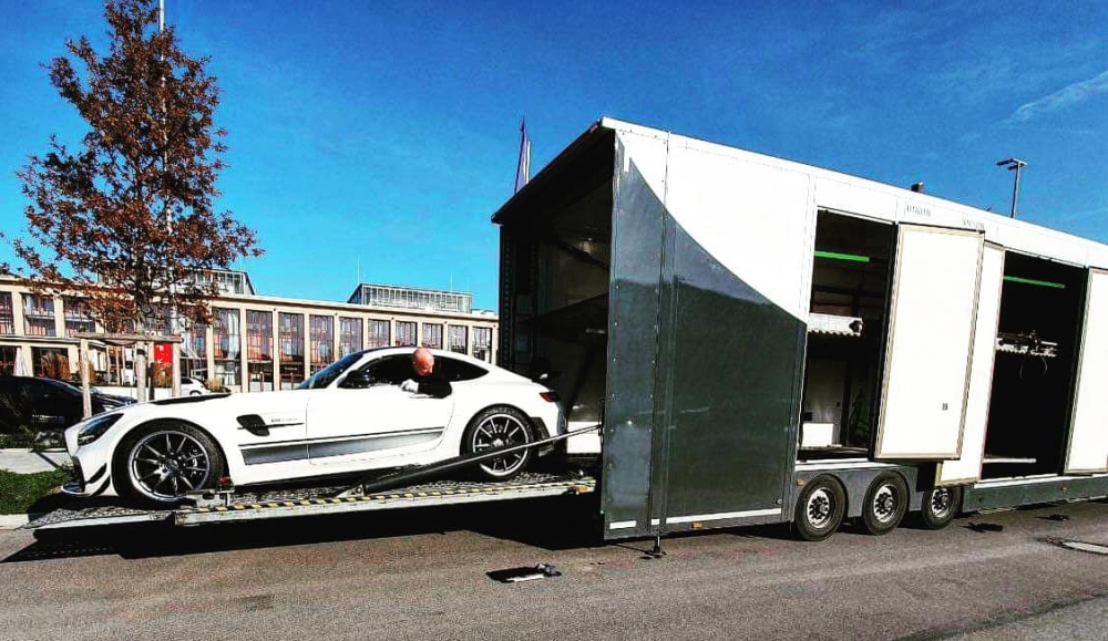 Mercedes-AMG GT R Pro là cái tên được lựa chọn