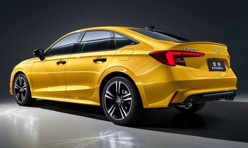 Honda Integra 2022 nhìn từ đằng sau