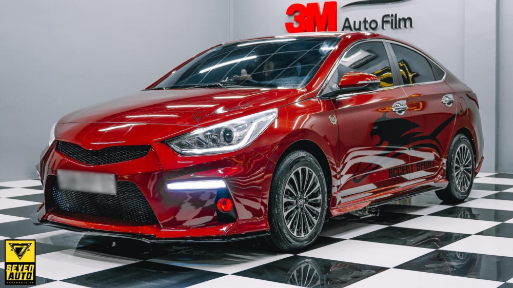 Chủ xe Tây Ninh chi 100 triệu đồng để nâng cấp ngoại hình xe Hyundai Accent