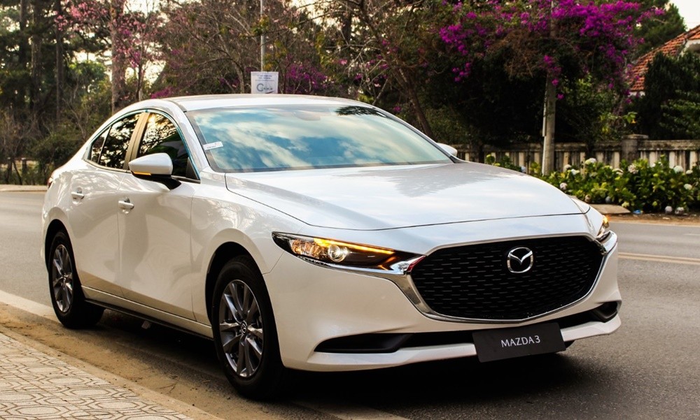 Mazda3 phiên bản sedan có giá khởi điểm từ 669 triệu đồng Mazda3 phiên bản sedan có giá khởi điểm từ 669 triệu đồng
