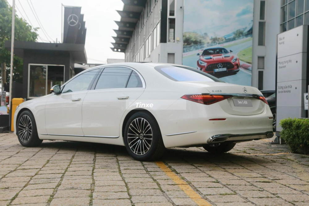 V&agrave; mức gi&aacute; b&aacute;n của Mercedes-Benz S450 Luxury l&agrave; 5,75 tỷ đồng
