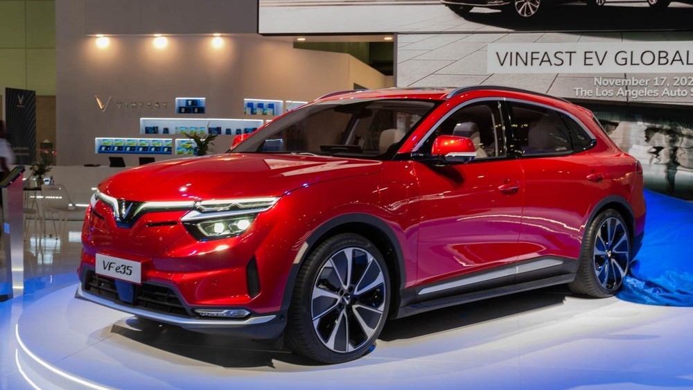 Cận cảnh VinFast VF e35 mới nhất Cận cảnh VinFast VF e35 mới nhất