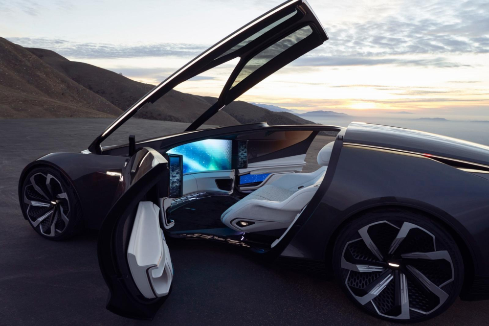 Cadillac InnerSpace Concept khi mở c&aacute;c cửa