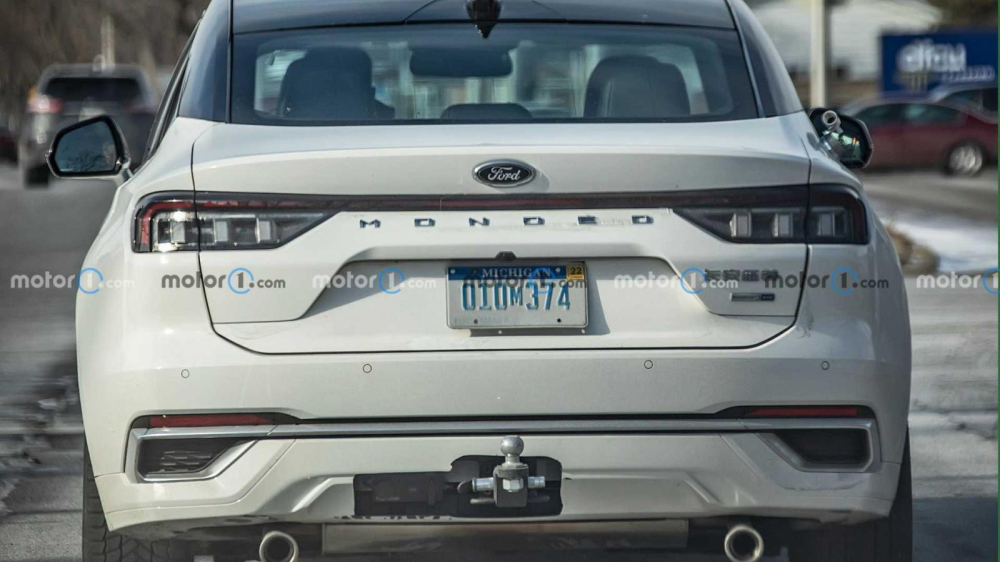 Thiết kế đằng sau của Ford Mondeo 2023 giống với Mustang Mach-E Thiết kế đằng sau của Ford Mondeo 2023 giống với Mustang Mach-E
