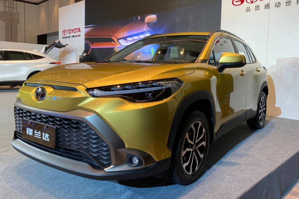 Toyota Frontlander 2022 c&oacute; ngoại h&igrave;nh giống Corolla Cross ở Nhật Bản