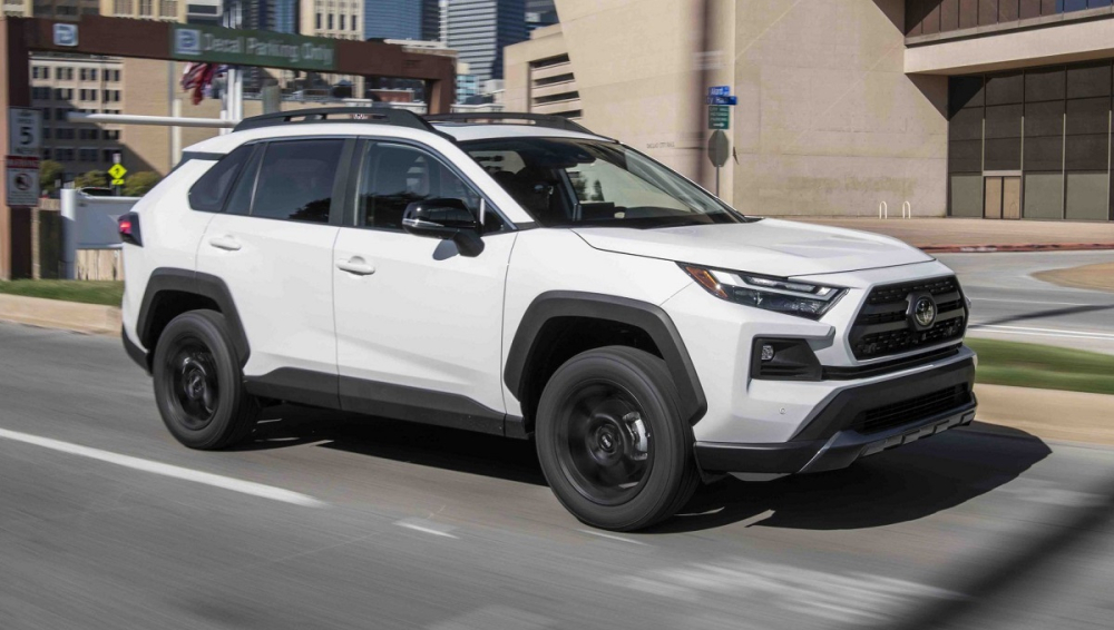 Toyota RAV4 bảo toàn được vị trí số 1 trong làng SUV thế giới