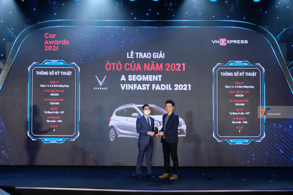 VinFast Fadil là mẫu xe bán chạy nhất toàn thị trường ô tô Việt Nam ở năm 2021 vừa qua với doanh số áp đảo. VinFast Fadil là mẫu xe bán chạy nhất toàn thị trường ô tô Việt Nam ở năm 2021 vừa qua với doanh số áp đảo.