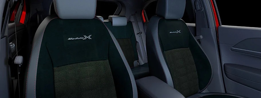 Ghế trước của Honda HR-V e:HEV Modulo X có logo Modulo X Ghế trước của Honda HR-V e:HEV Modulo X có logo Modulo X
