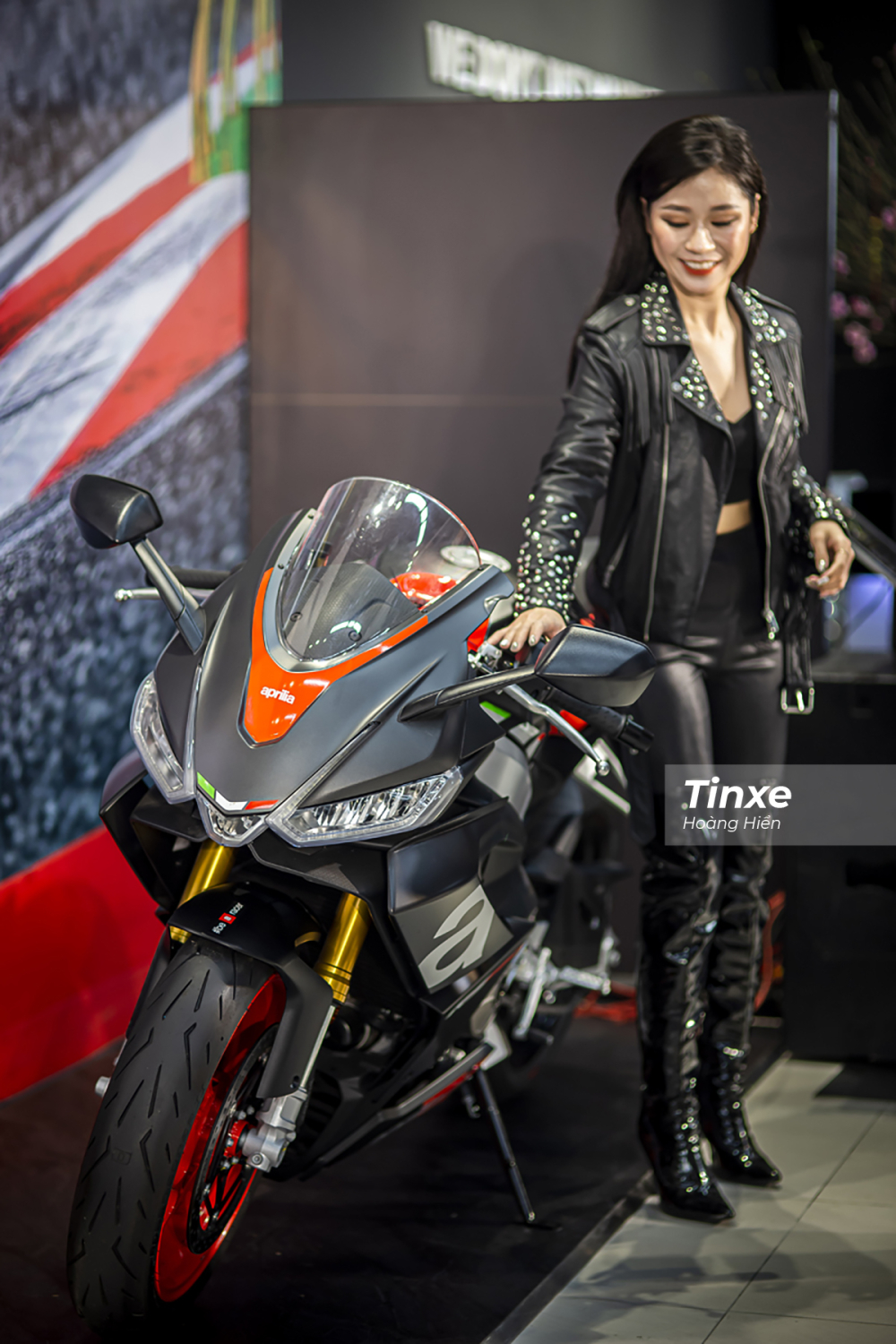 Xe thể thao Aprilia cũng sẽ được phân phối tại Motoplex. Xe thể thao Aprilia cũng sẽ được phân phối tại Motoplex.