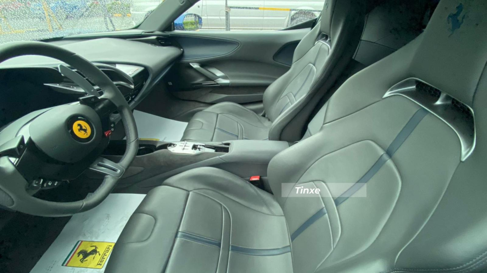 Nội thất xe Ferrari SF90 Stradale