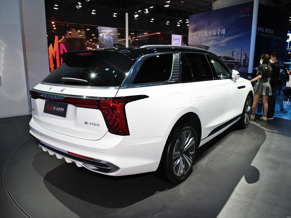 Hồng Kỳ E-HS9 có phạm vi di chuyển lên đến 510 km sau 1 lần sạc Hồng Kỳ E-HS9 có phạm vi di chuyển lên đến 510 km sau 1 lần sạc