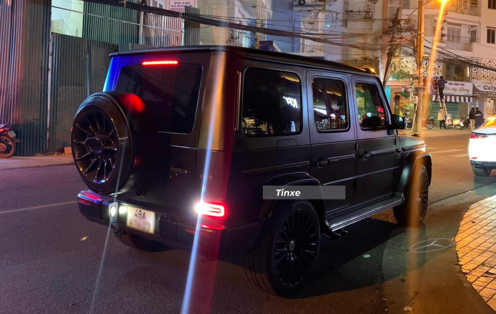 Còn đây là một chiếc xe Mercedes-AMG G63 khác được độ khủng Còn đây là một chiếc xe Mercedes-AMG G63 khác được độ khủng